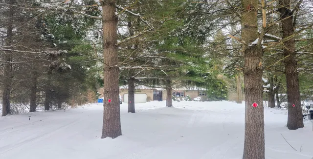 $299,900 | 6340 Quarterline Road, Spring Lake, MI 49456