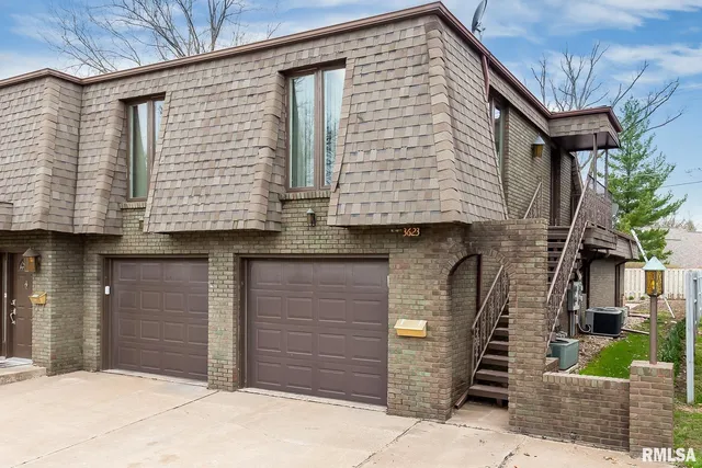 $2,750 | 3623 34th Street, Moline, IL 61265