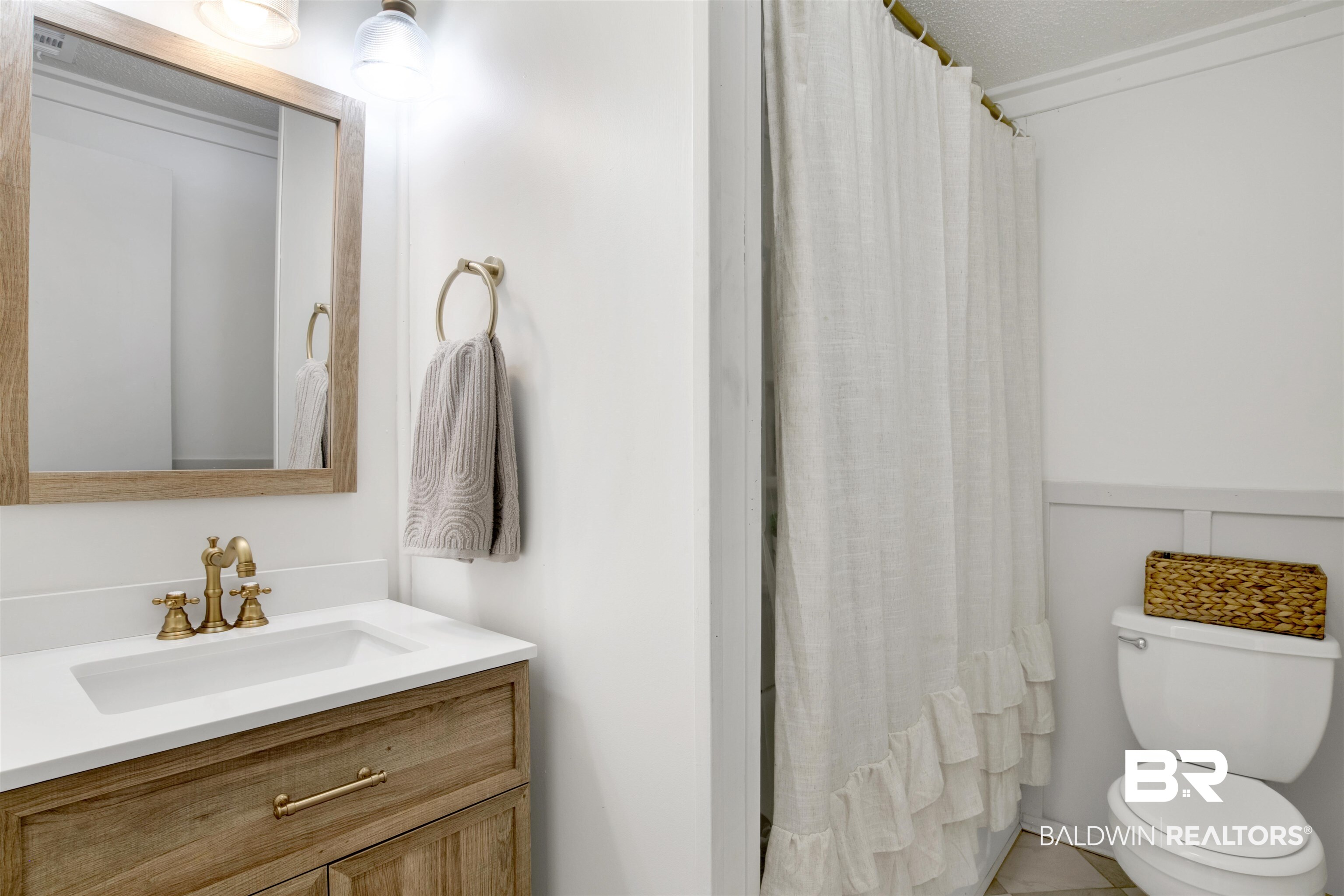 4265 Greaves Road Eight Mile, AL 36613 - Photo 19 of 34 Full bathroom featuring vanity and toilet