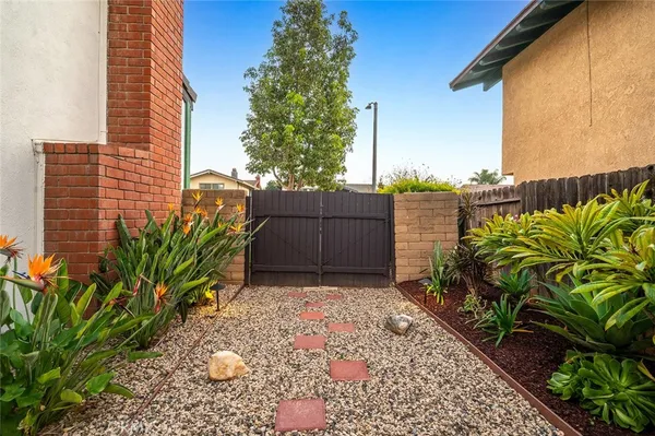$1,600,000 | 19851 Sienna Lane, Yorba Linda, CA 92886