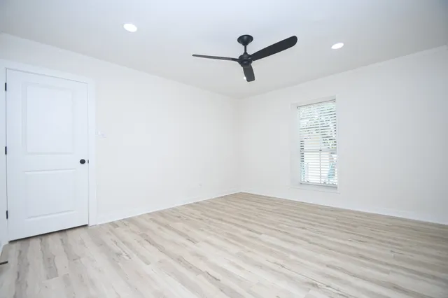a view of an empty walk in closet