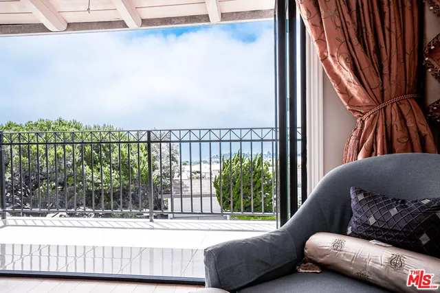 $10,000 | 1312 Vía Zumaya, Palos Verdes Estates, CA 90274