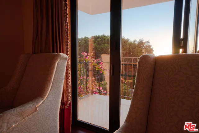 $10,000 | 1312 Vía Zumaya, Palos Verdes Estates, CA 90274