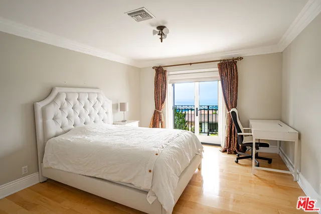 $10,000 | 1312 Vía Zumaya, Palos Verdes Estates, CA 90274