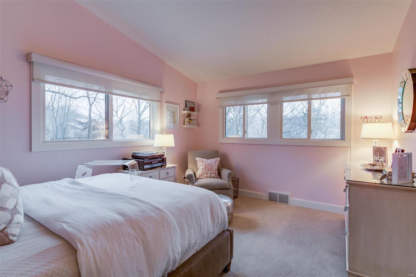2000 Rayner Road Kirkwood, MO 63122 - Photo 25 of 30 Gallery Image 25