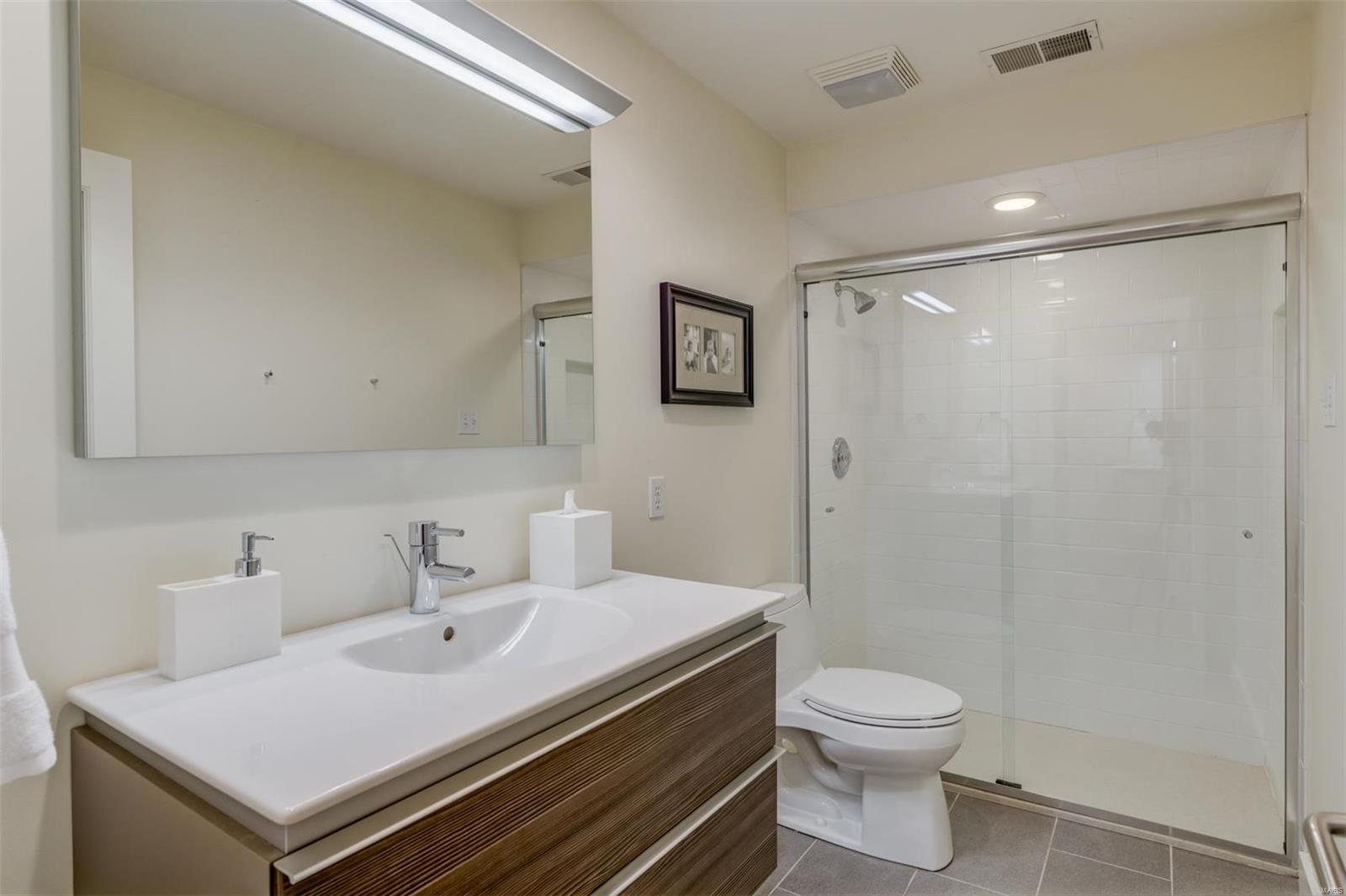 2000 Rayner Road Kirkwood, MO 63122 - Photo 26 of 30 Gallery Image 26