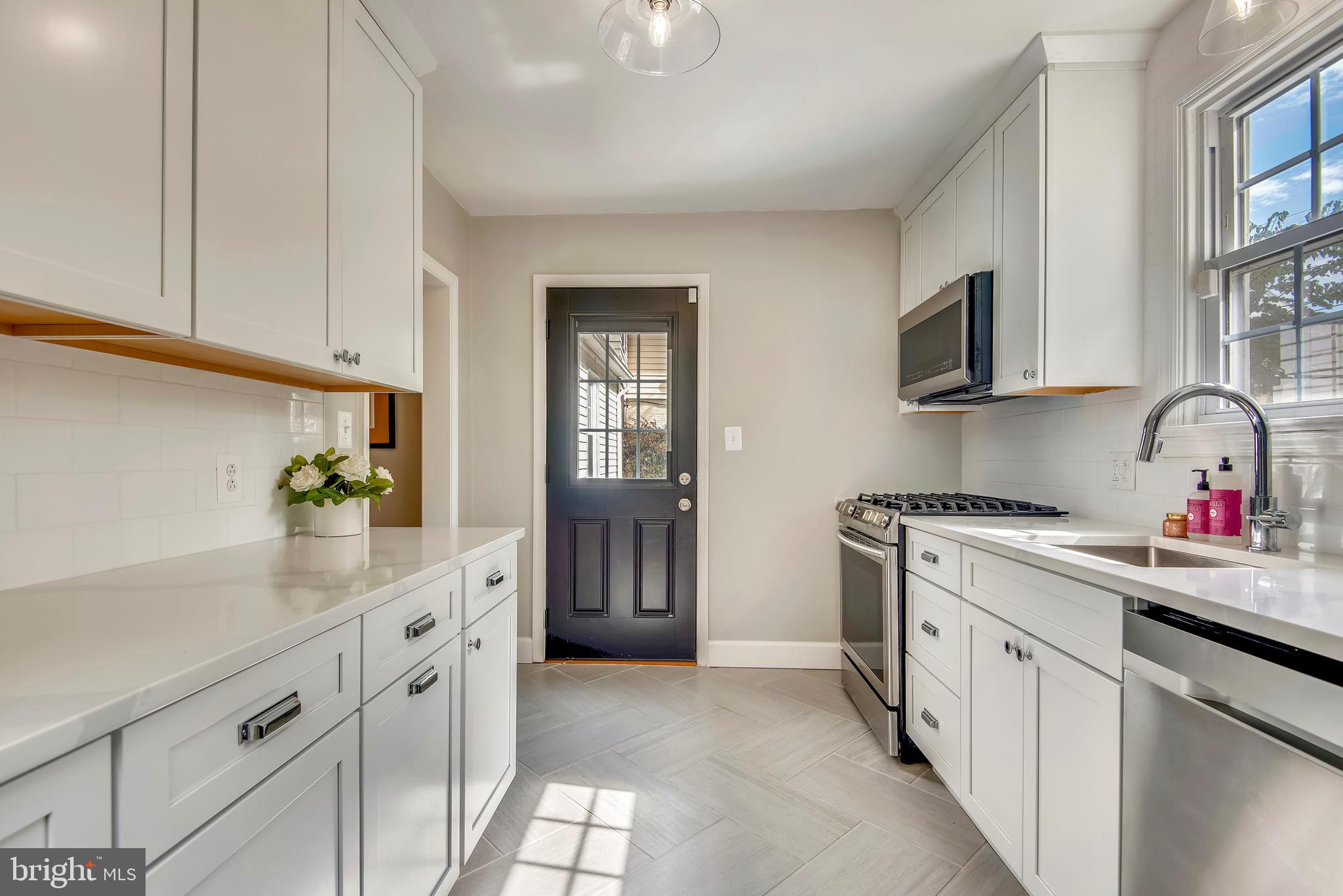 401 Brook Road Baltimore, MD 21286 - Photo 13 of 36 Gallery Image 13