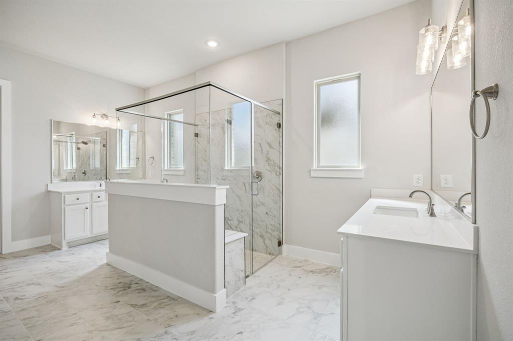 4504 Crescent Road McKinney, TX 75071 - Photo 14 of 39