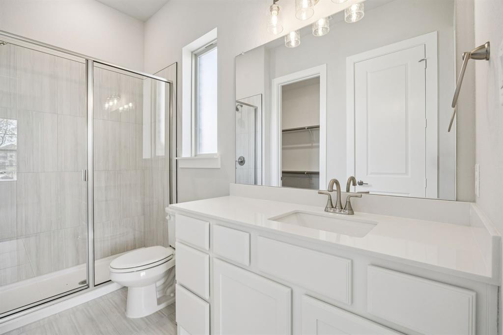 4504 Crescent Road McKinney, TX 75071 - Photo 20 of 39