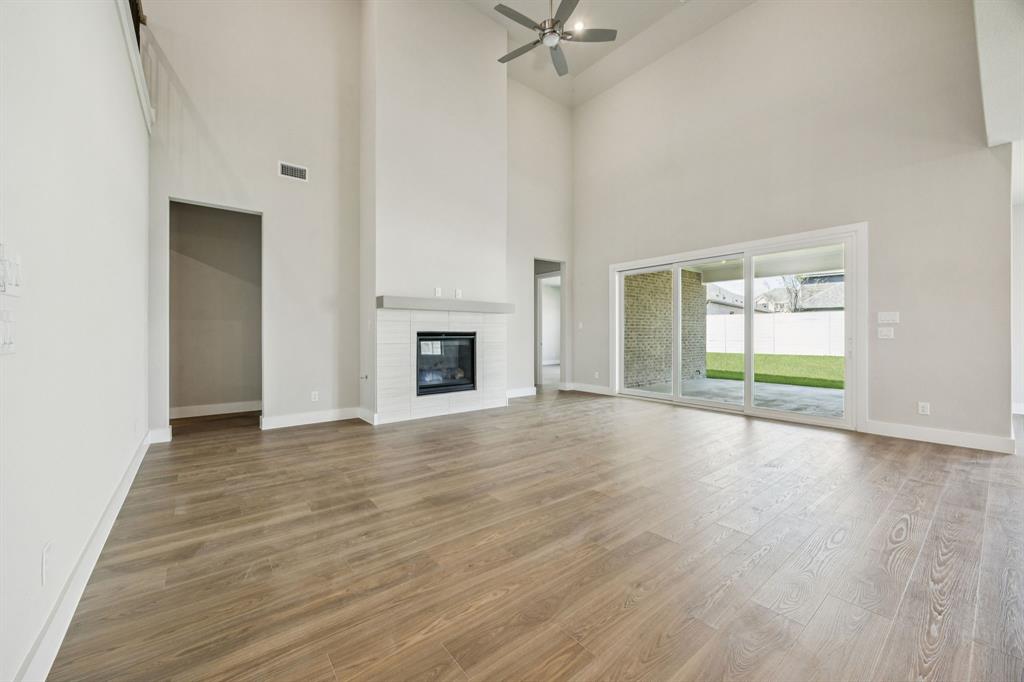 4504 Crescent Road McKinney, TX 75071 - Photo 4 of 39