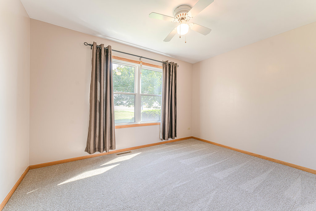 29436 South Wallingford Road Manhattan, IL 60442 - Photo 18 of 42