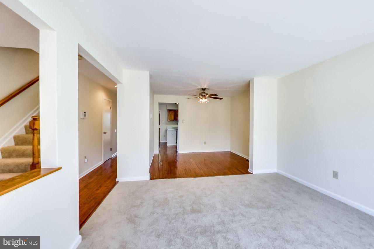 2406 Winding Ridge Road Odenton, MD 21113 - Photo 5 of 30 Living Room