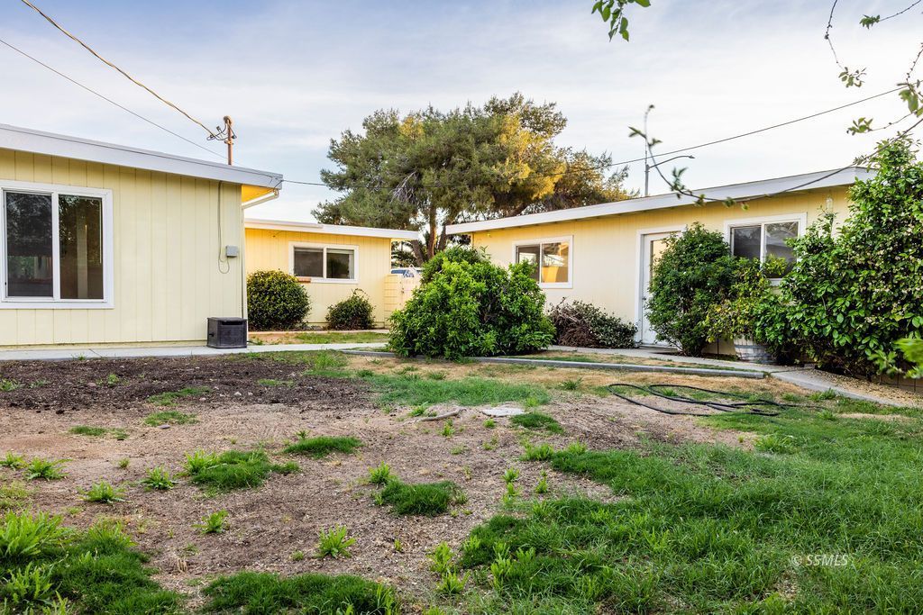 438 West Ward Avenue Ridgecrest, CA 93555 - Photo 43 of 46