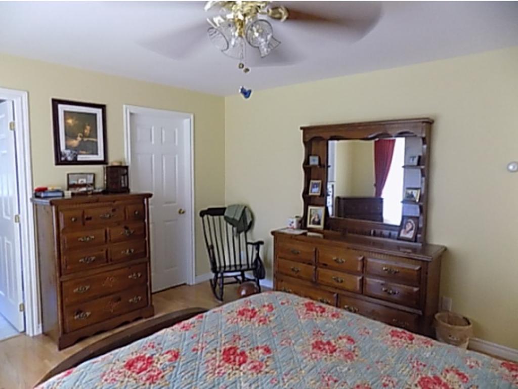 798 Hilltop Road Littleton, NH 03561 - Photo 18 of 32