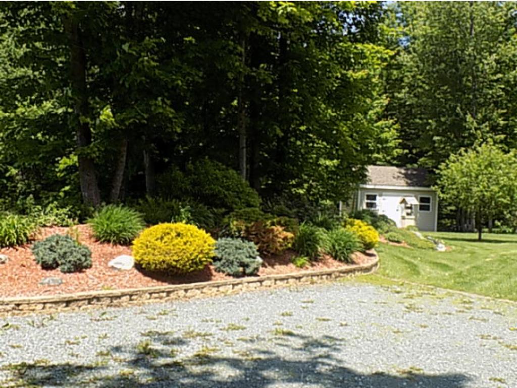 798 Hilltop Road Littleton, NH 03561 - Photo 10 of 32