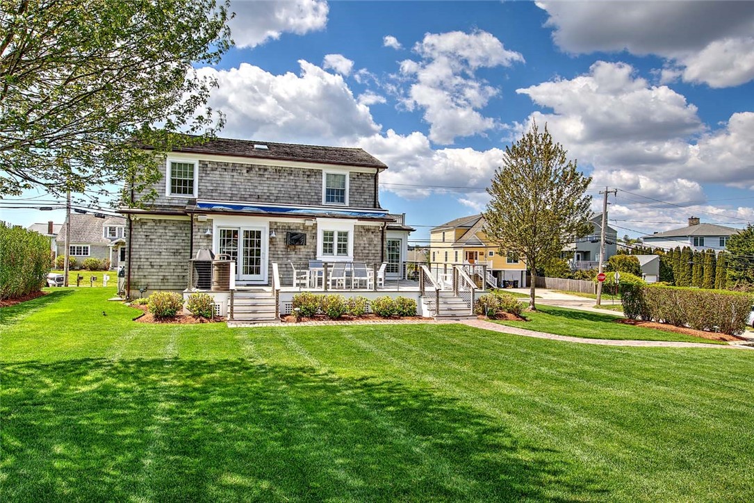 228 Bonnet Point Road Narragansett, RI 02882 - Photo 36 of 40