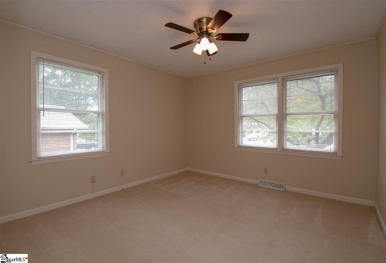 5 Tussock Road Greenville, SC 29615 - Photo 6 of 30 Gallery Image 6