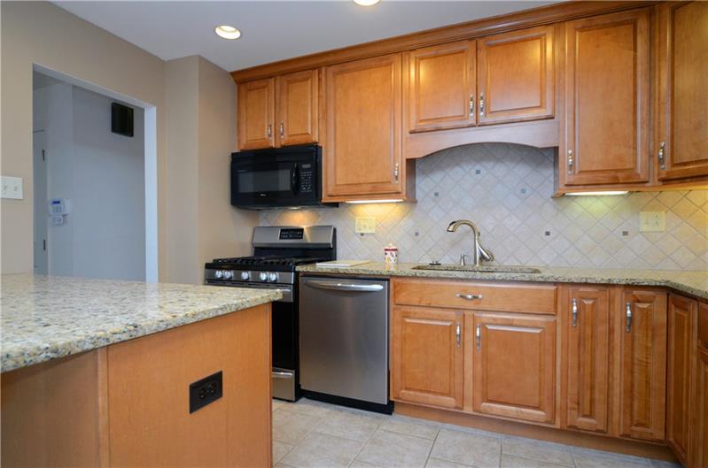 488 Amsler Ridge Road Sewickley, PA 15143 - Photo 11 of 24