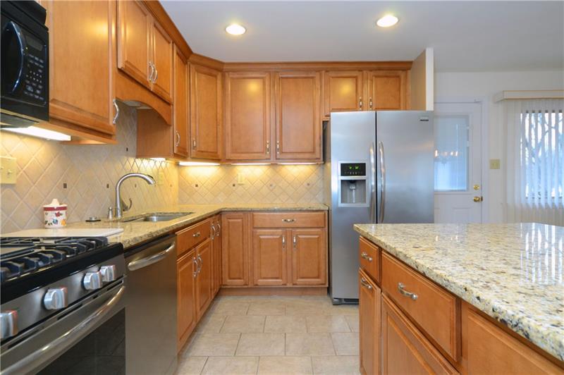 488 Amsler Ridge Road Sewickley, PA 15143 - Photo 10 of 24