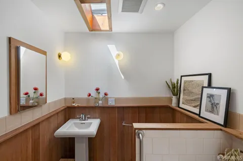 $1,095,000 | 149 Anderson Street, San Francisco, CA 94110