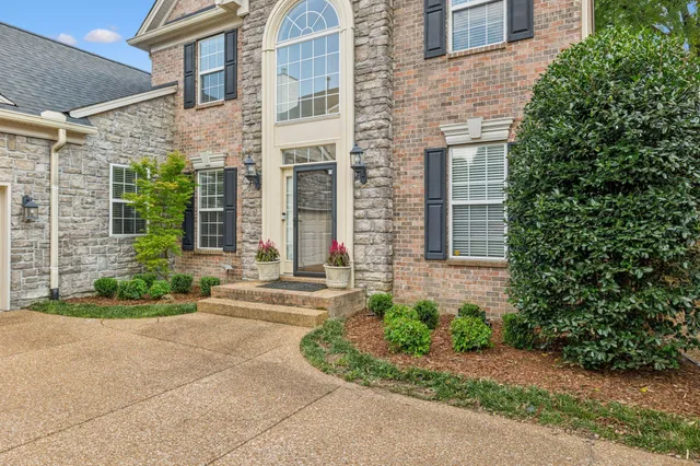 $1,224,900 | 1113 B Biltmore Drive, Nashville, TN 37204