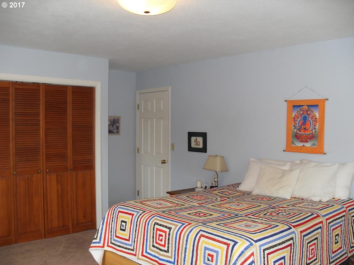 4505 South Smith River Road Reedsport, OR 97467 - Photo 14 of 19 Gallery Image 14