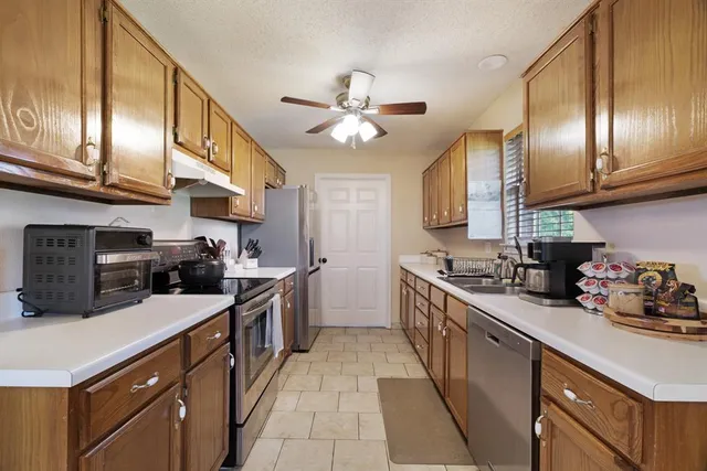 $270,000 | 310 County Road, Powderly, TX 75473