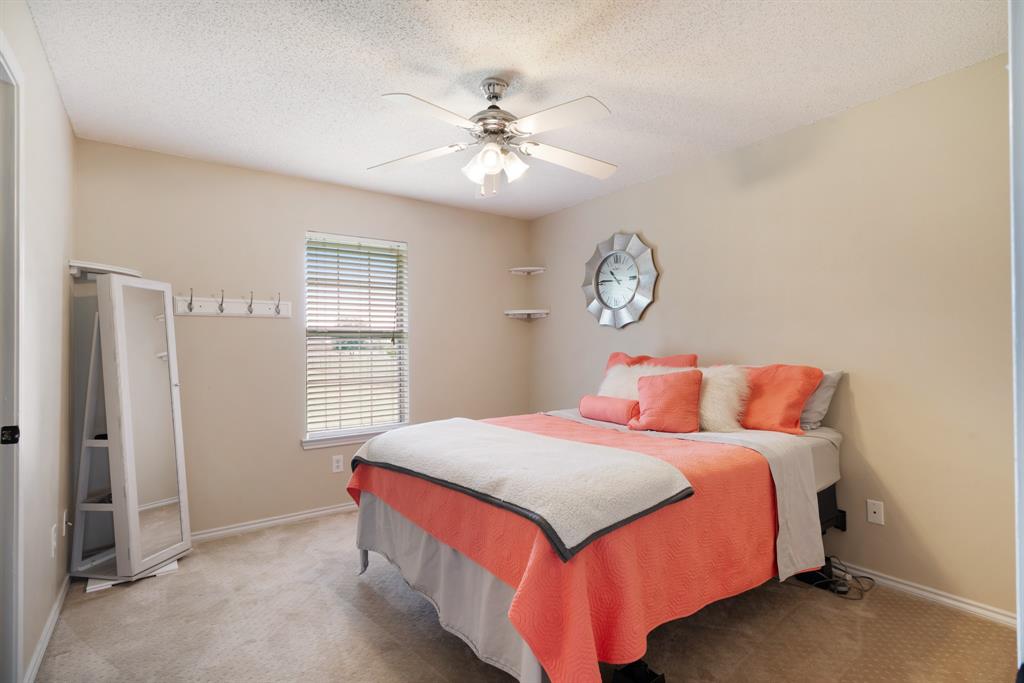 310 County Road Powderly, TX 75473 - Photo 10 of 17