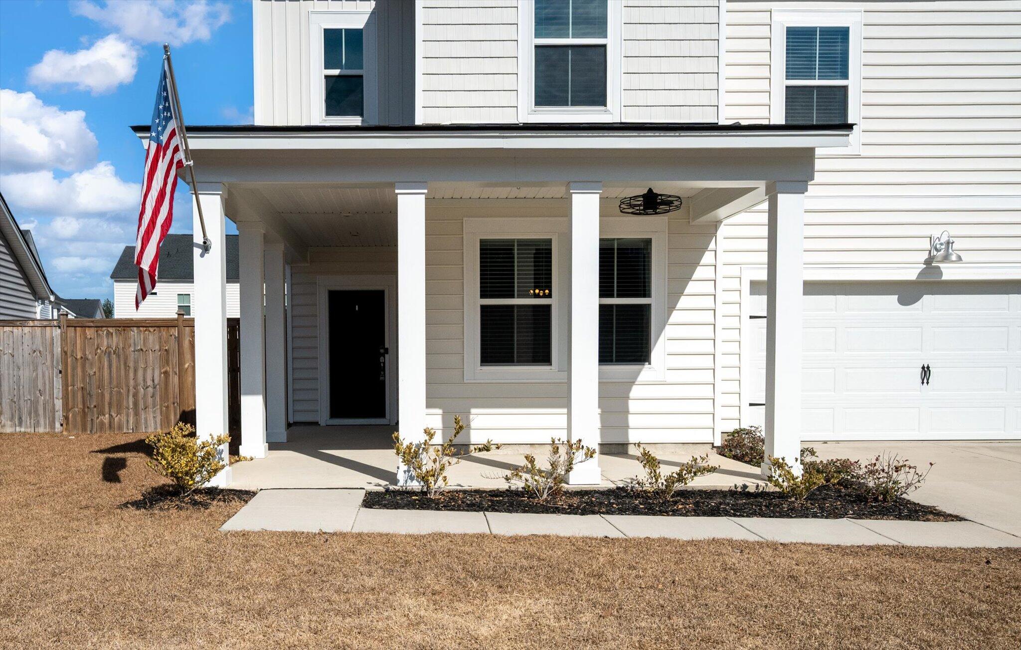 2069 Nola Run Ridgeville, SC 29472 - Photo 11 of 77 Come on in!