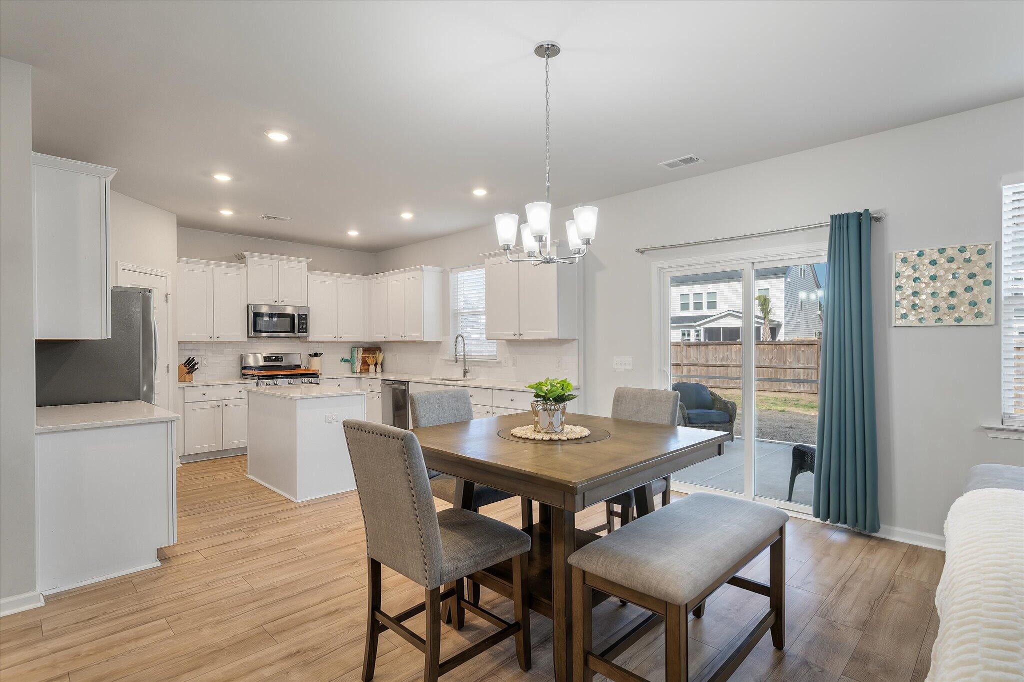 2069 Nola Run Ridgeville, SC 29472 - Photo 21 of 77 Eat-In Kitchen