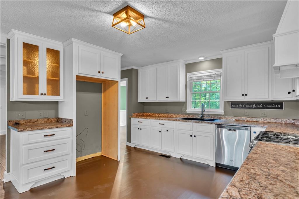 4476 Rivoli Drive Macon, GA 31210 - Photo 17 of 53 Gallery Image 17