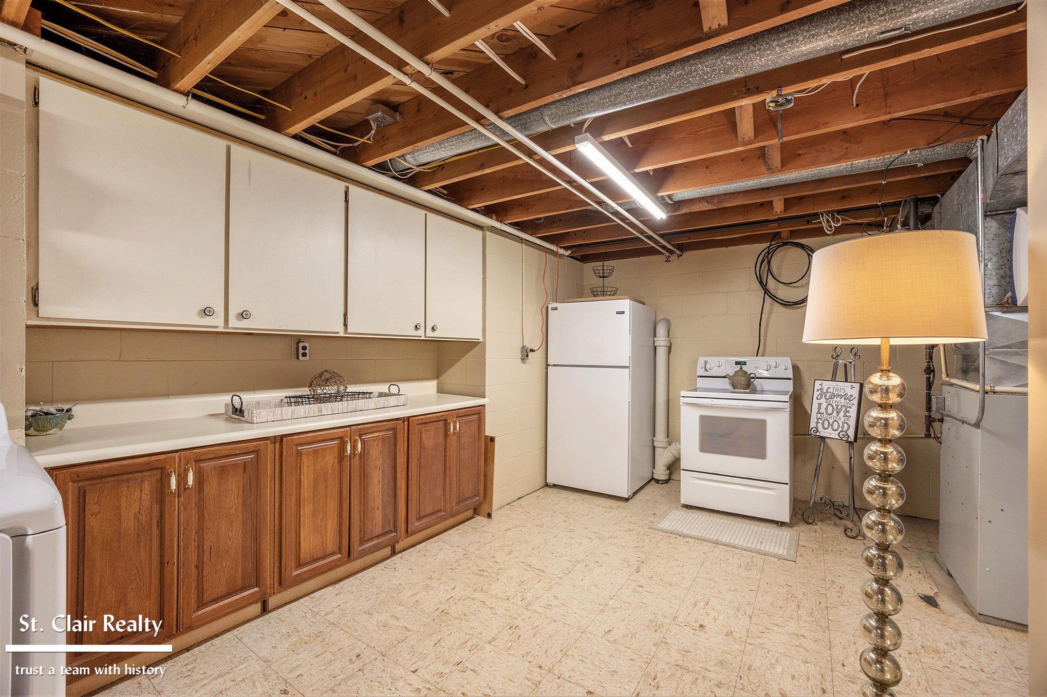 983 North Riverside Avenue St. Clair, MI 48079 - Photo 33 of 51