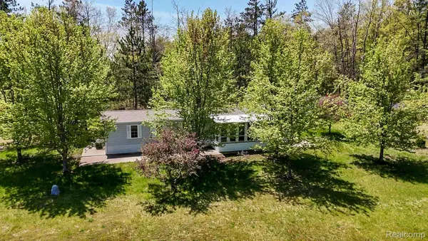 $130,000 | 1094 Blamer Road, Fairview, MI 48621