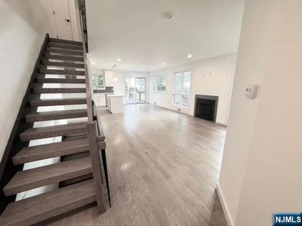 a view of entryway and hall