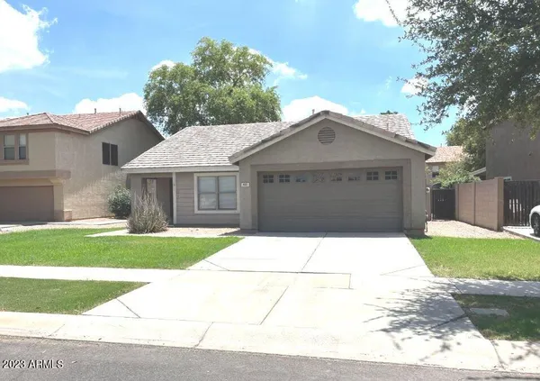 $1,995 | 435 West Fabens Lane, Gilbert, AZ 85233