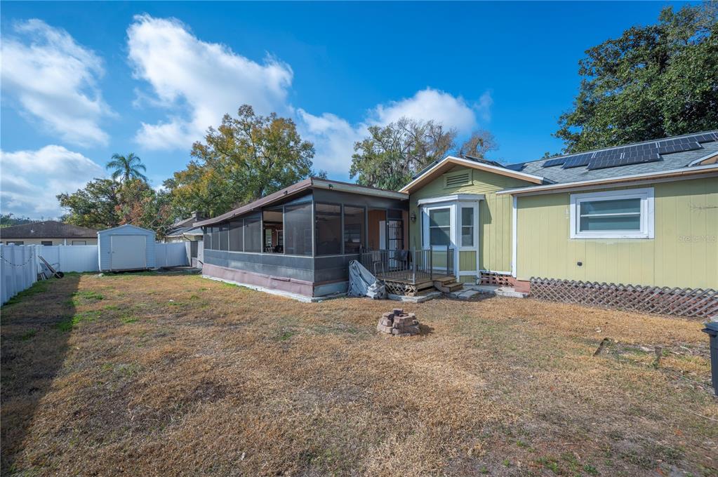 219 East Beacon Road Lakeland, FL 33803 - Photo 2 of 25