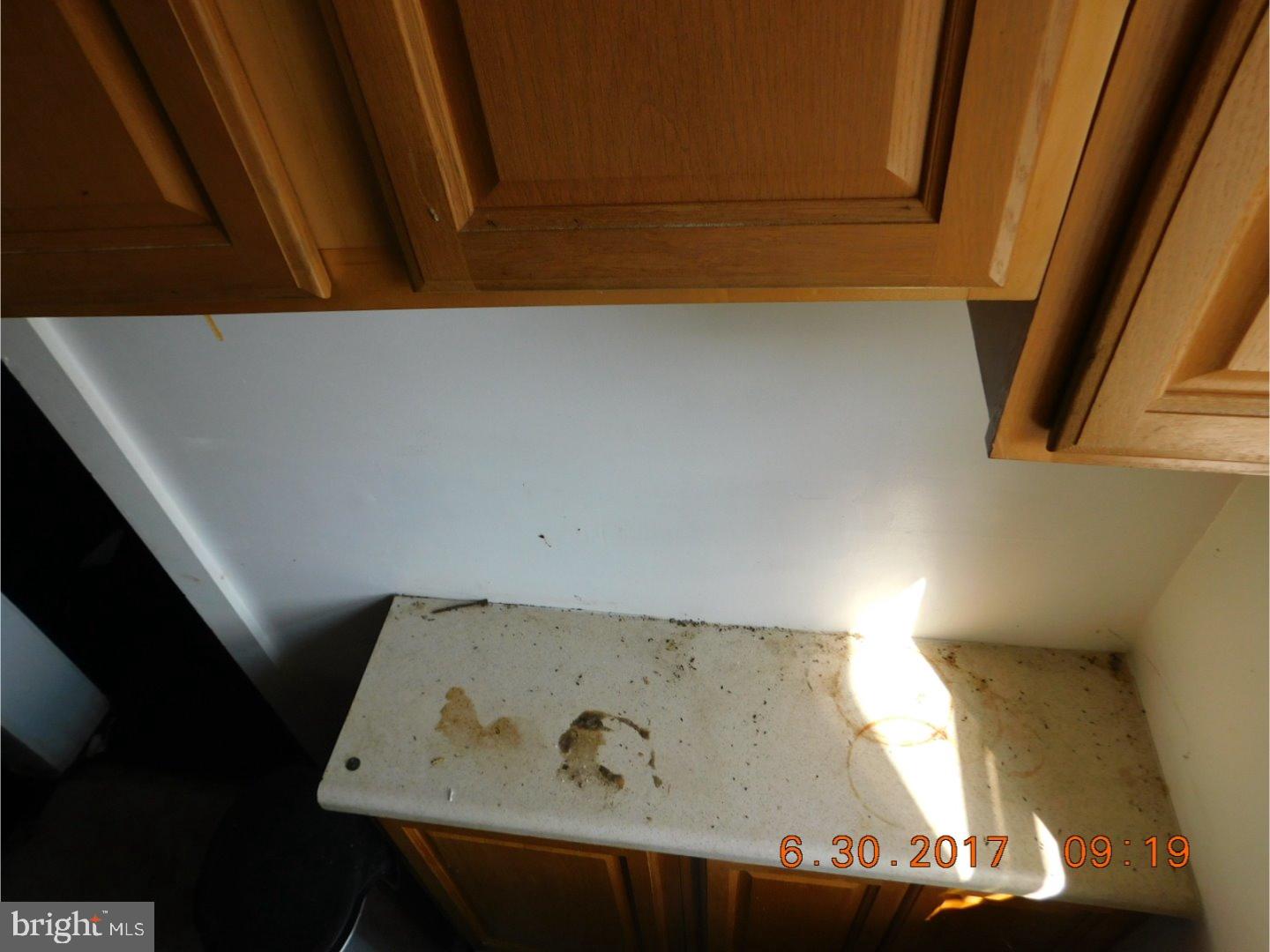 454 Raritan Street Camden, NJ 08105 - Photo 8 of 19 Gallery Image 8