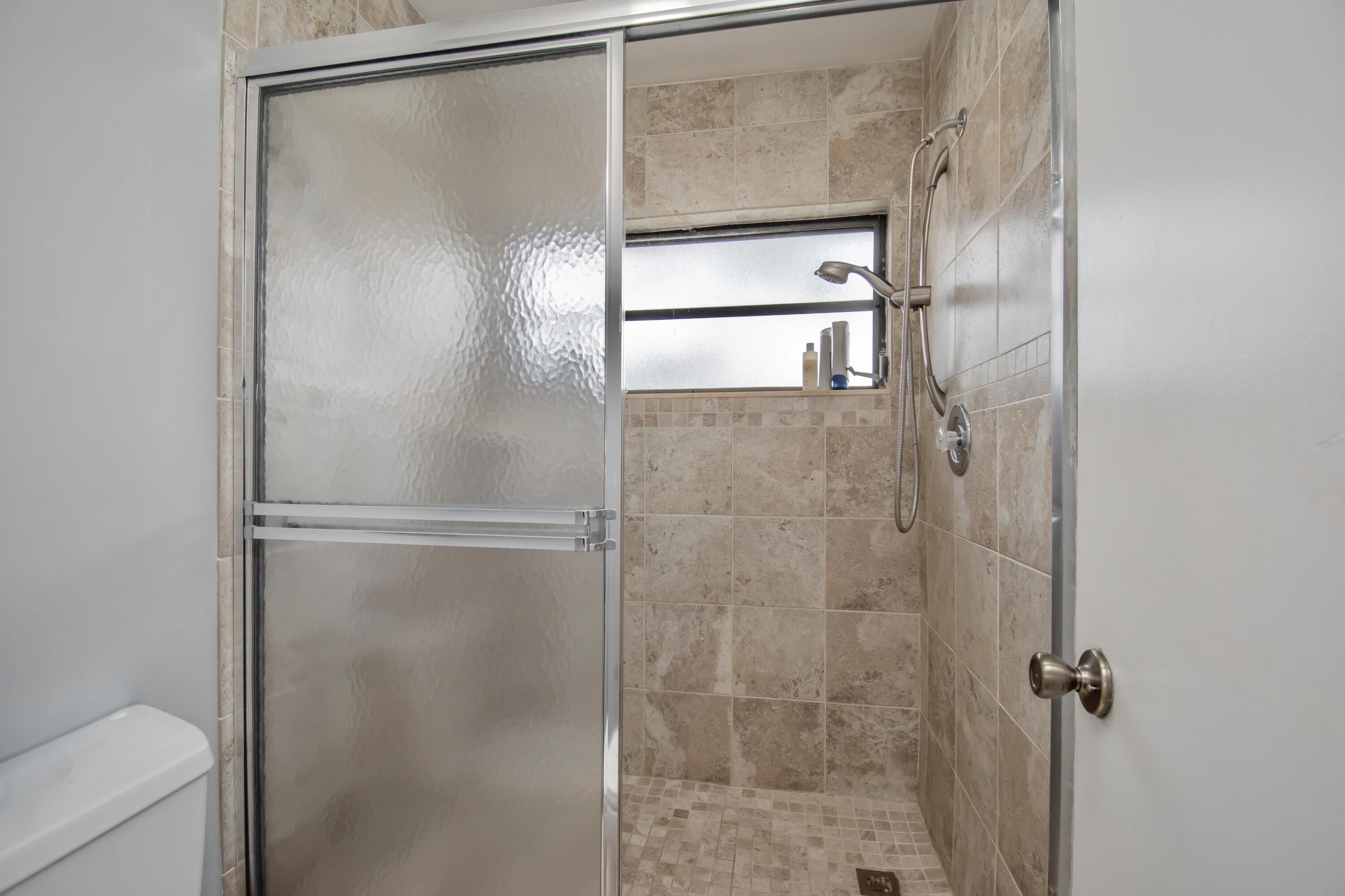 7670 Lago Del Mar Drive, Unit 301 Boca Raton, FL 33433 - Photo 17 of 29 38F91ED0-220C-4B4C-A700-37195B56A8E0