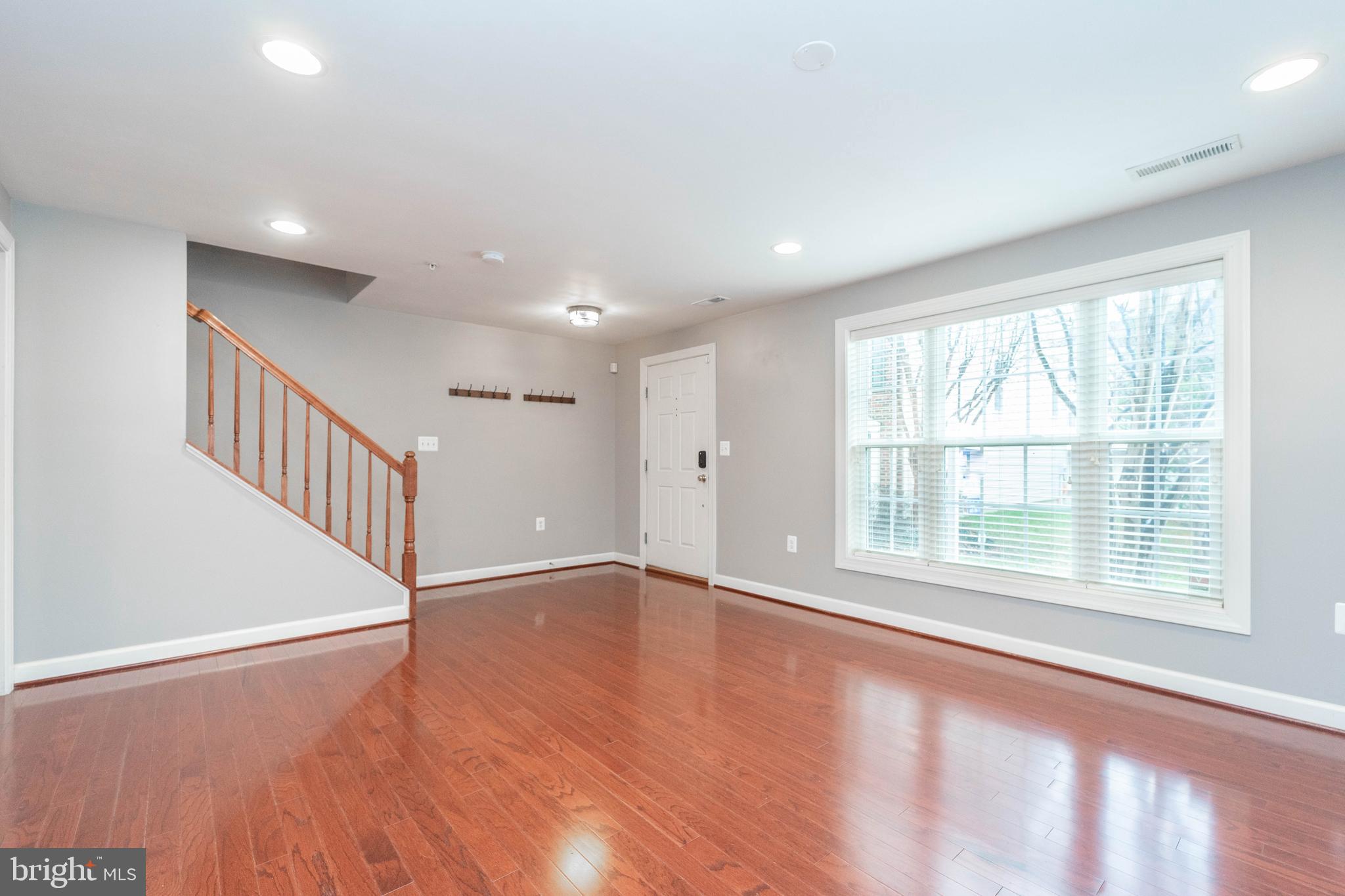 321 Bulwark Alley Annapolis, MD 21401 - Photo 15 of 58 Living Space