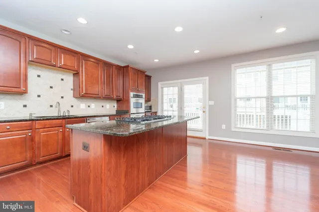 $590,000 | 321 Bulwark Alley, Annapolis, MD 21401