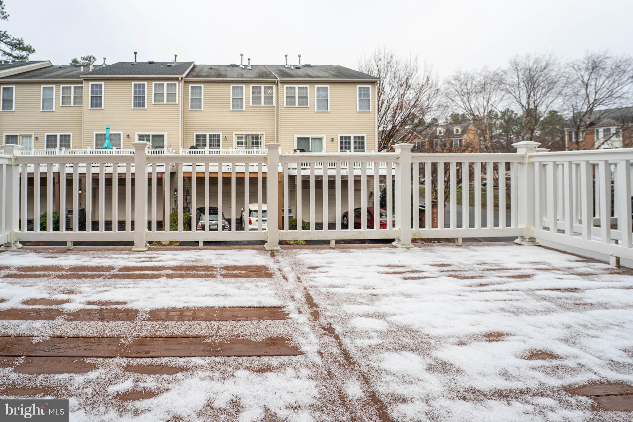 321 Bulwark Alley Annapolis, MD 21401 - Photo 48 of 58 a view of a house with a roof deck
