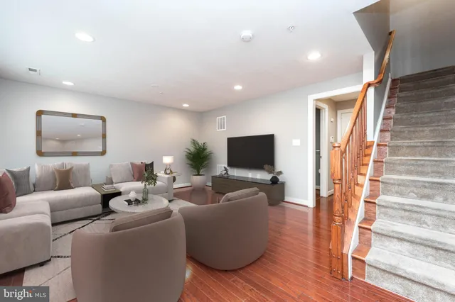 $590,000 | 321 Bulwark Alley, Annapolis, MD 21401