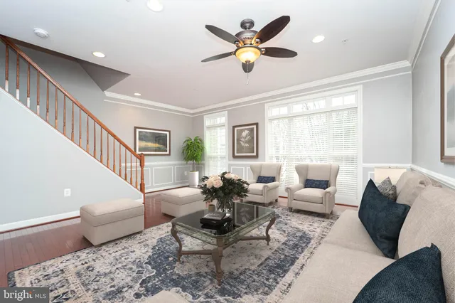 $583,000 | 321 Bulwark Alley, Annapolis, MD 21401