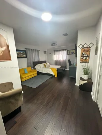 $750,000 | 2827 McKinley Street, Hollywood, FL 33020