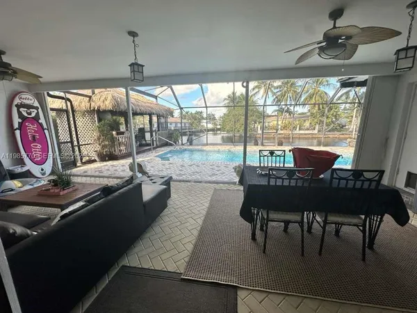 $750,000 | 2827 McKinley Street, Hollywood, FL 33020