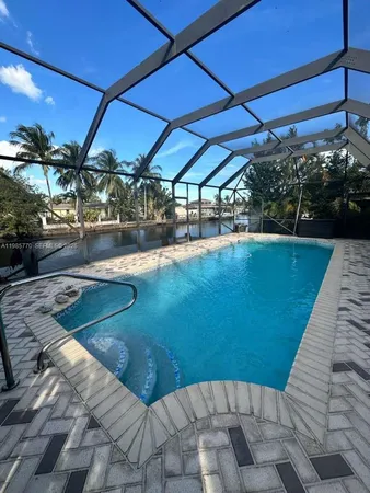 $750,000 | 2827 McKinley Street, Hollywood, FL 33020