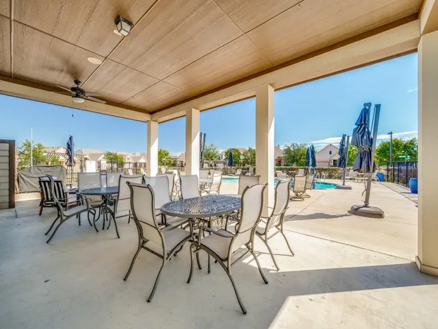 $333,000 | 1308 Isabella Lane, Savannah, TX 76227