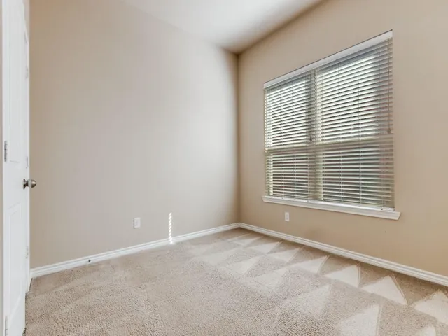 $333,000 | 1308 Isabella Lane, Savannah, TX 76227