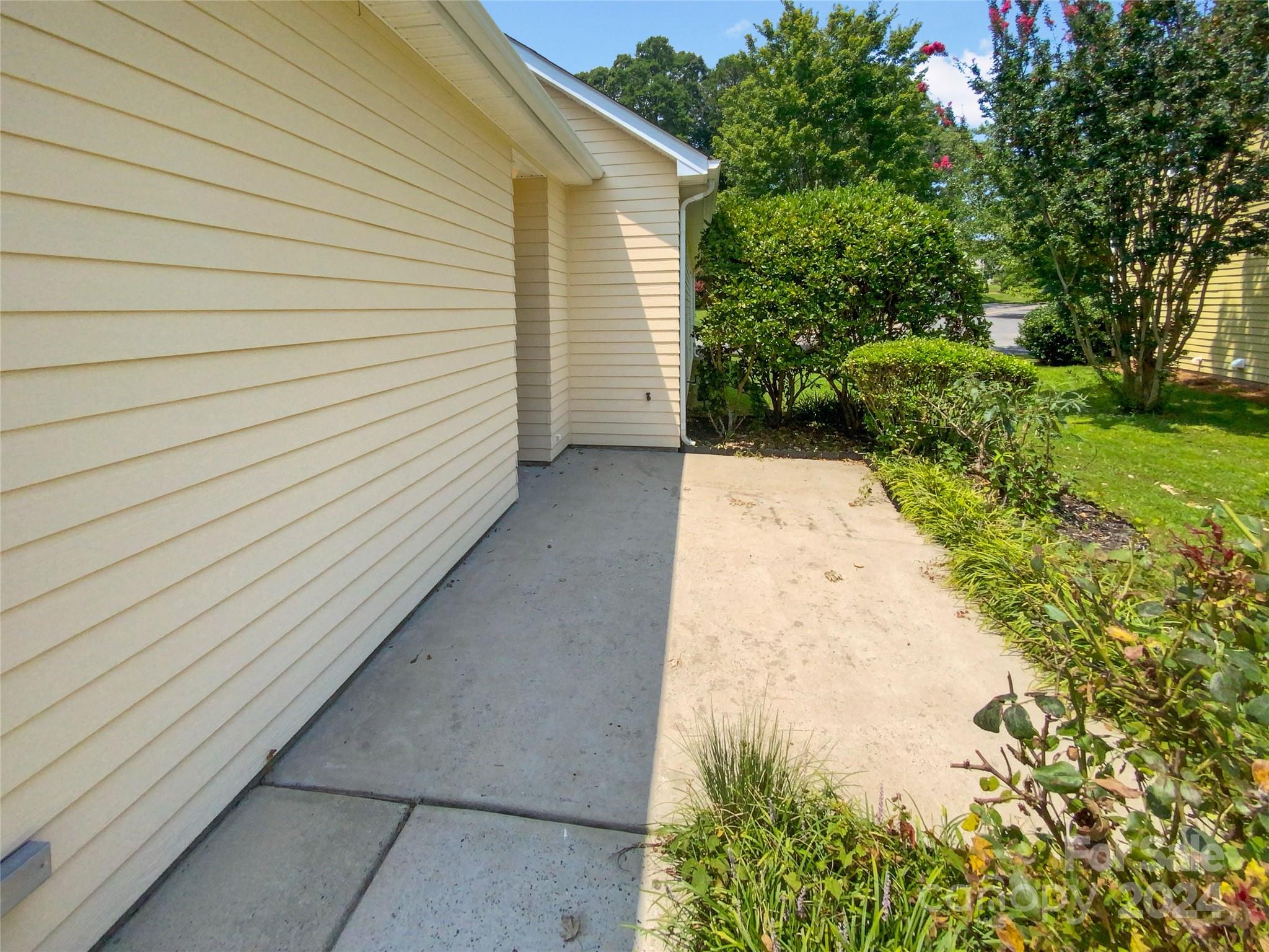 8036 Bud Henderson Road Huntersville, NC 28078 - Photo 6 of 22
