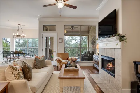 $650,000 | 7800 Southwest Parkway, Unit 412, Austin, TX 78735